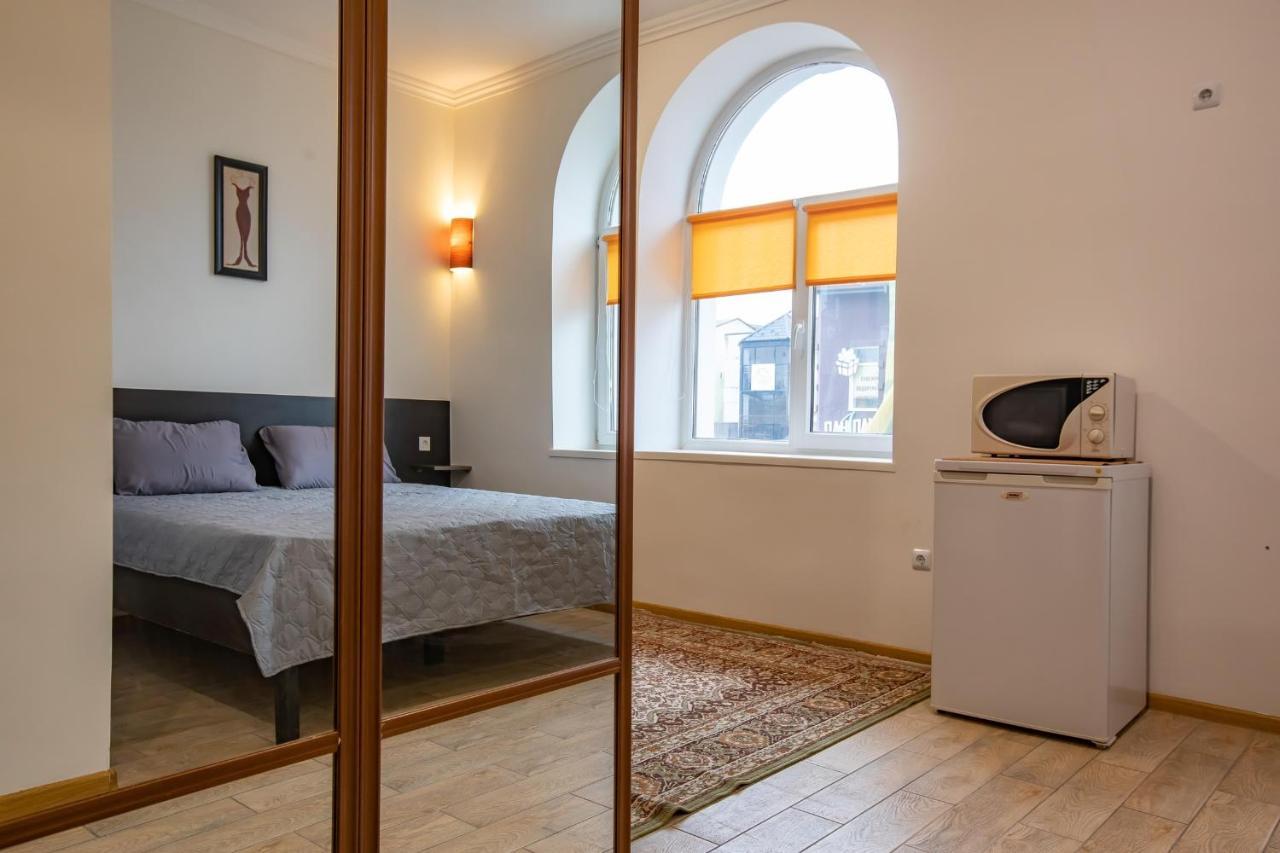 Apartment White House 3